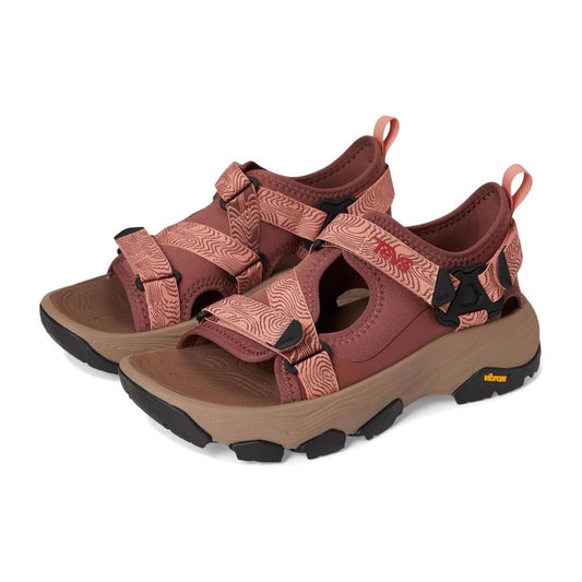 Grandview Max :Mahogany Blooming Dahlia Sandals